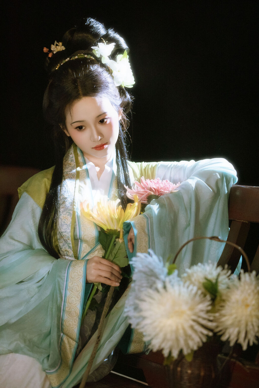 YiTuYu艺图语 Vol.8445 就是叫美男啊 (22P)