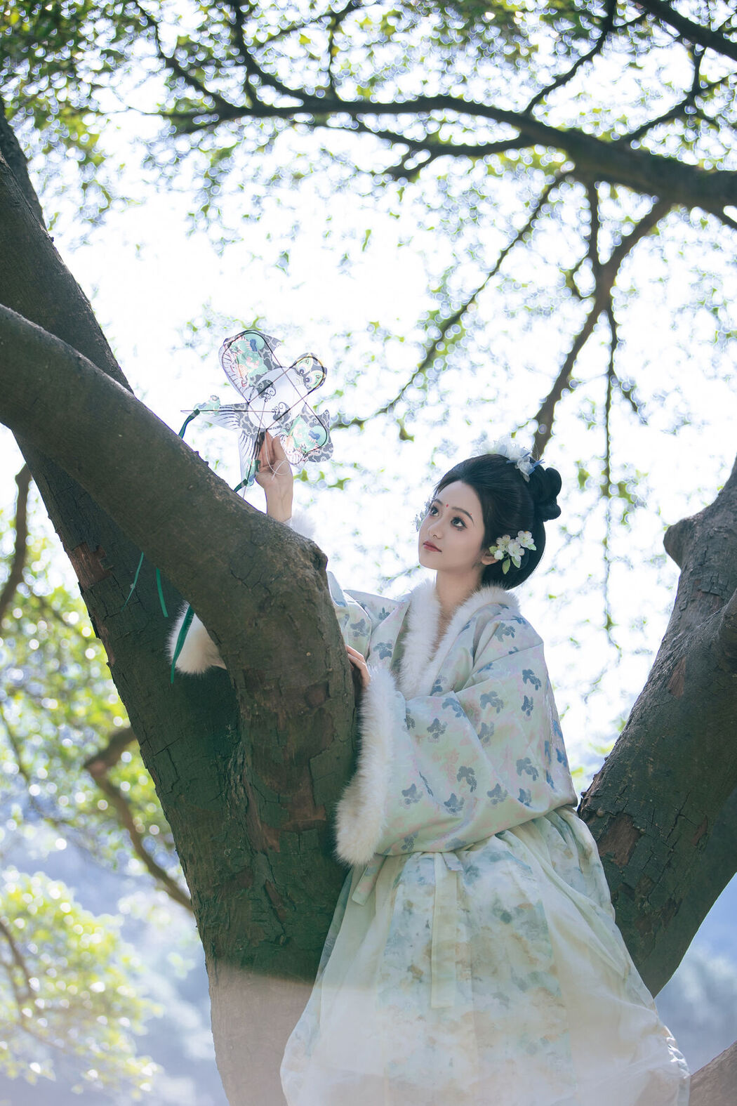 YiTuYu艺图语 Vol.8433 就是叫美男啊 (30P)