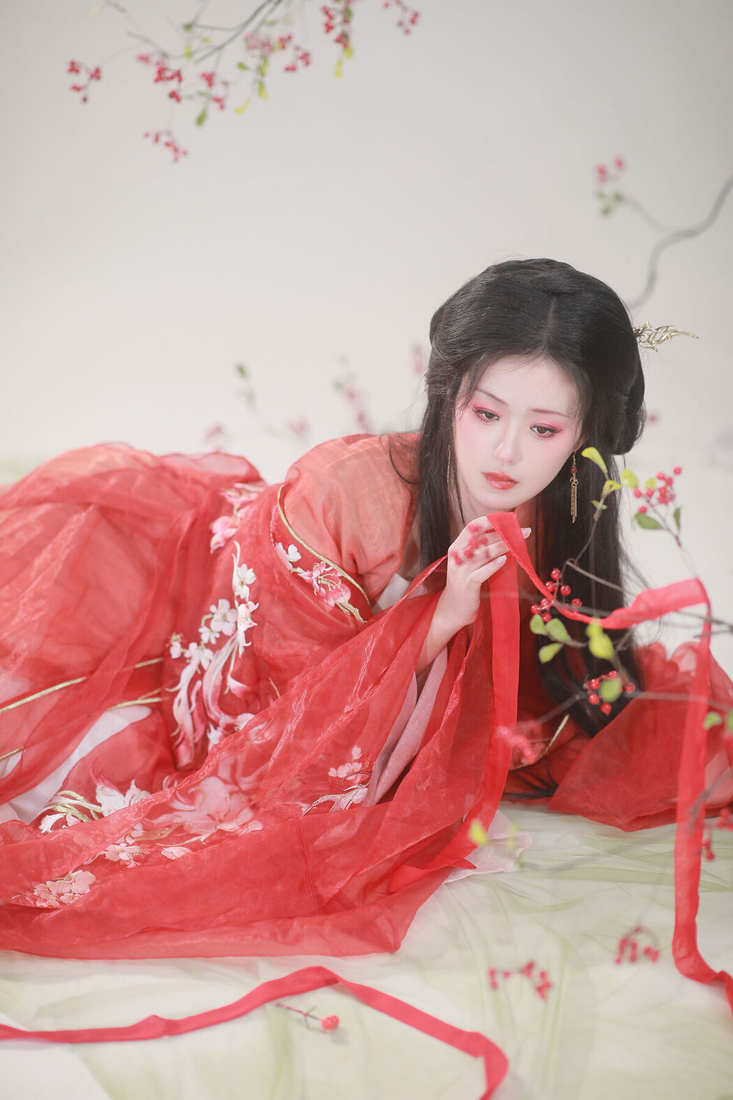 YiTuYu艺图语 Vol.8436 阿初 (23P)