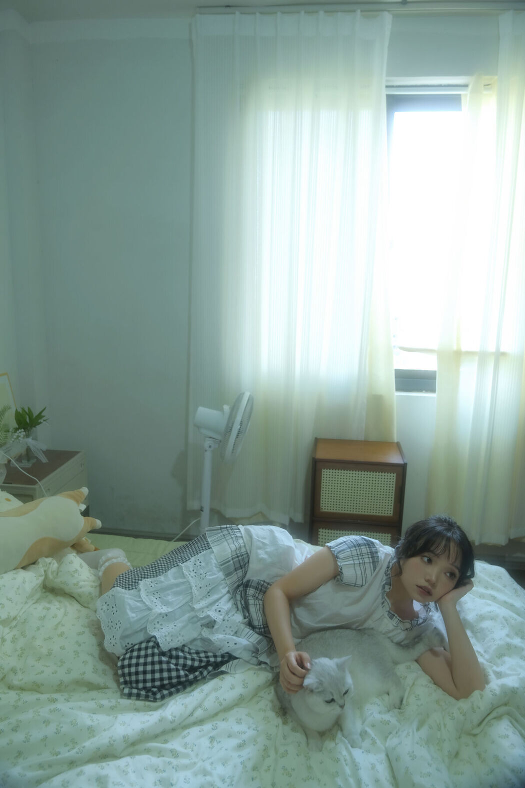 YiTuYu艺图语 Vol.8449 贝贝bu睡觉 (21P)