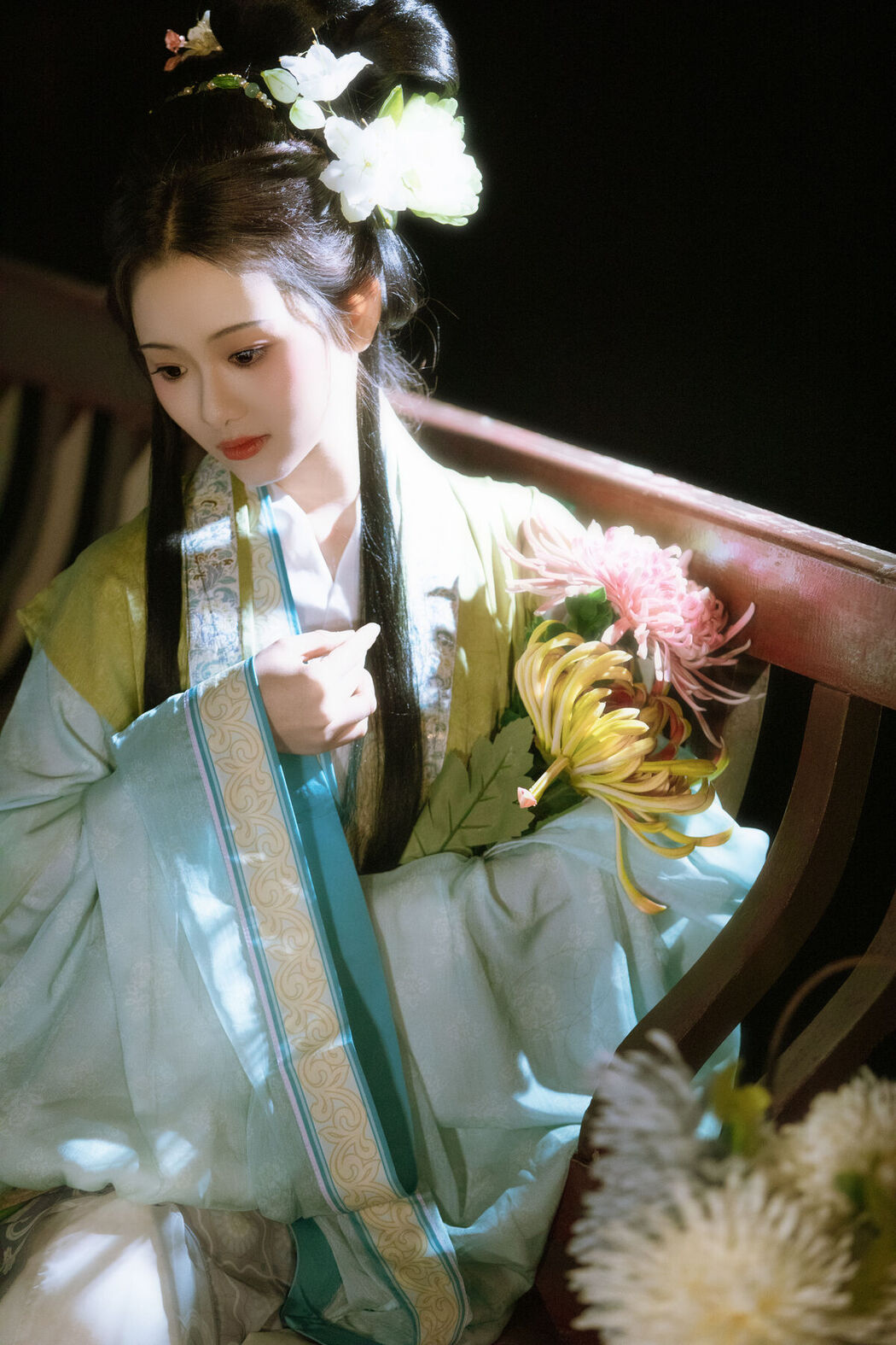 YiTuYu艺图语 Vol.8445 就是叫美男啊 (22P)