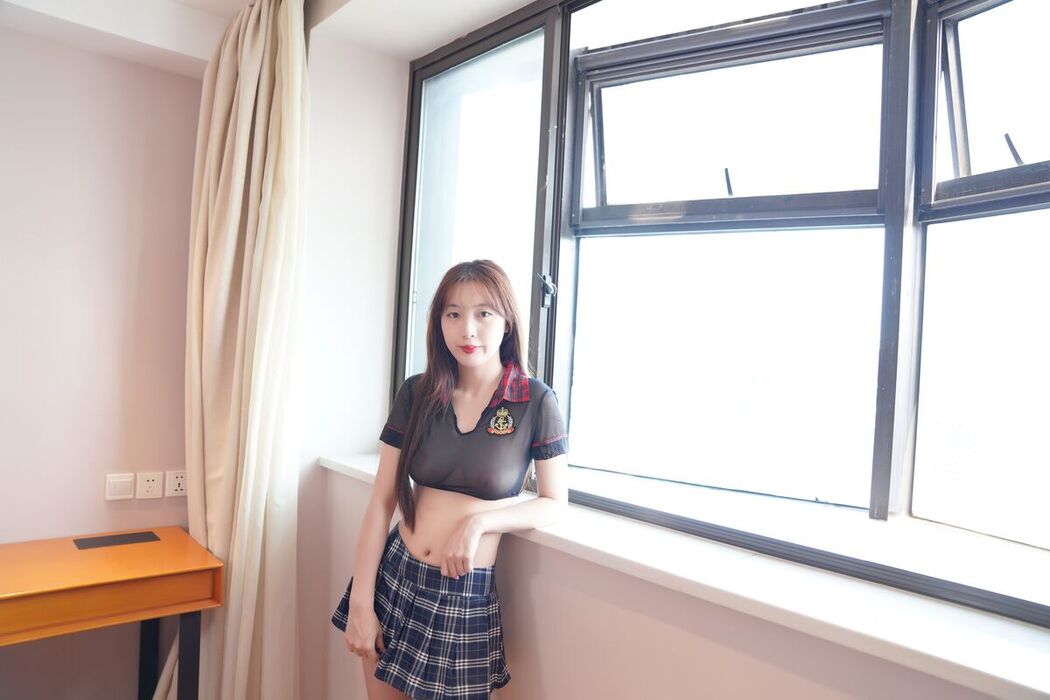 XR Uncensored Lin Xing Lan 林星阑 &#8211; R18 秀人绝密 3万元资料超时长 16K超清特写 Part05 (66P)
