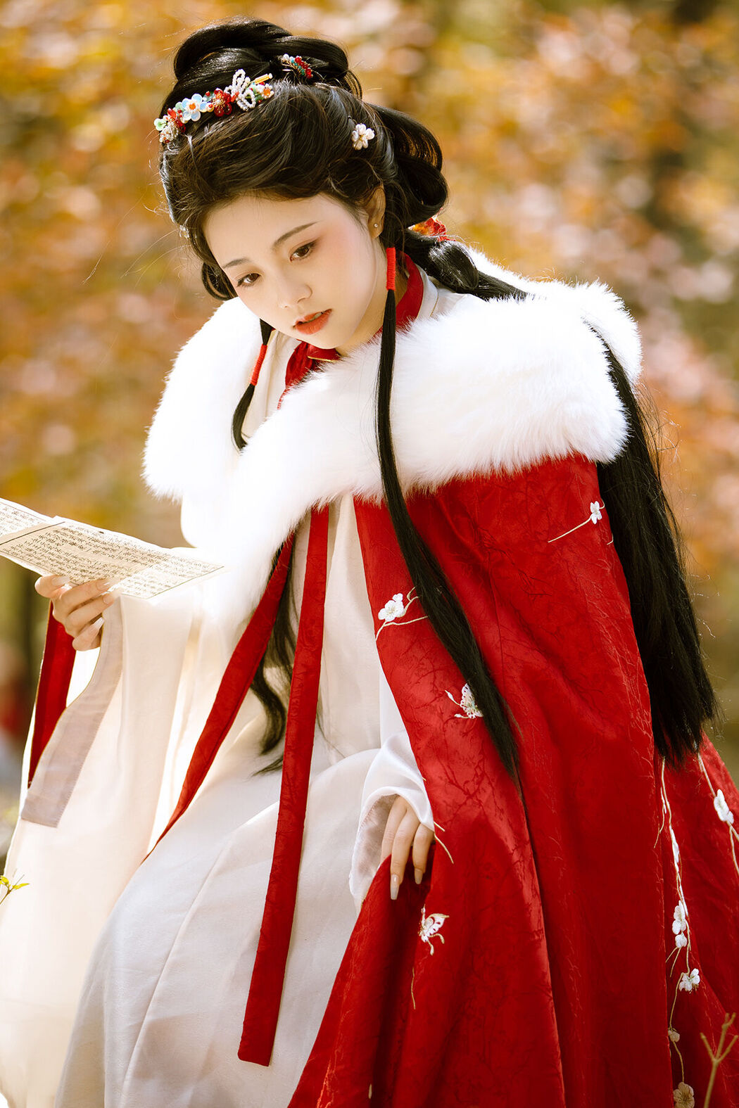 YiTuYu艺图语 Vol.8439 佚名 (27P) Cover Photo