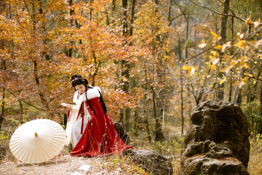 YiTuYu艺图语 Vol.8439 佚名 (27P)