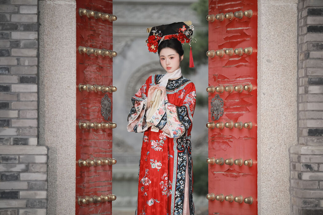 YiTuYu艺图语 Vol.8446 喵喵梓 (30P)