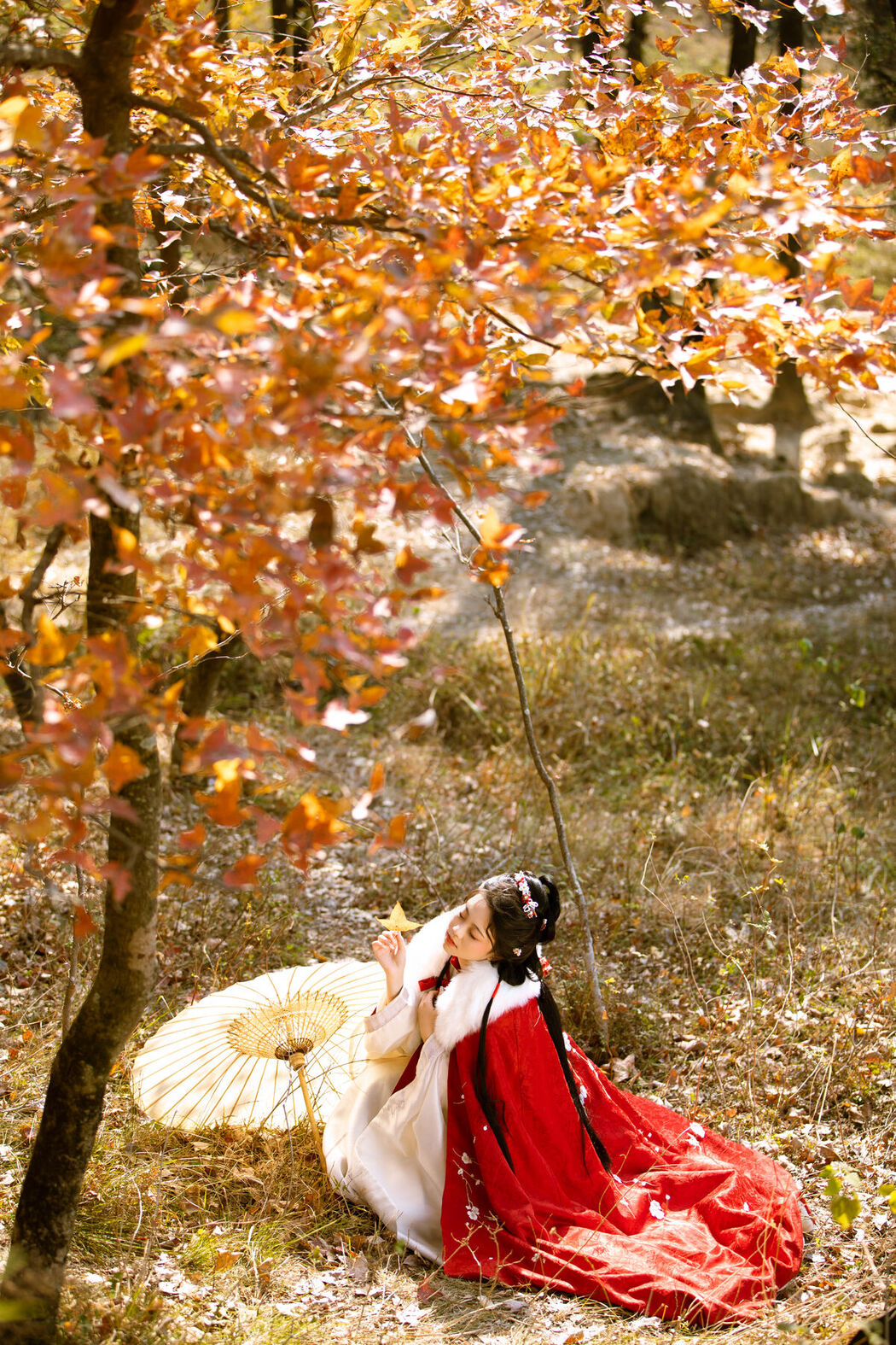 YiTuYu艺图语 Vol.8439 佚名 (27P)