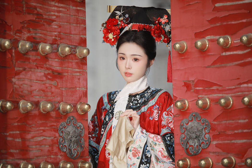 YiTuYu艺图语 Vol.8446 喵喵梓 (30P)