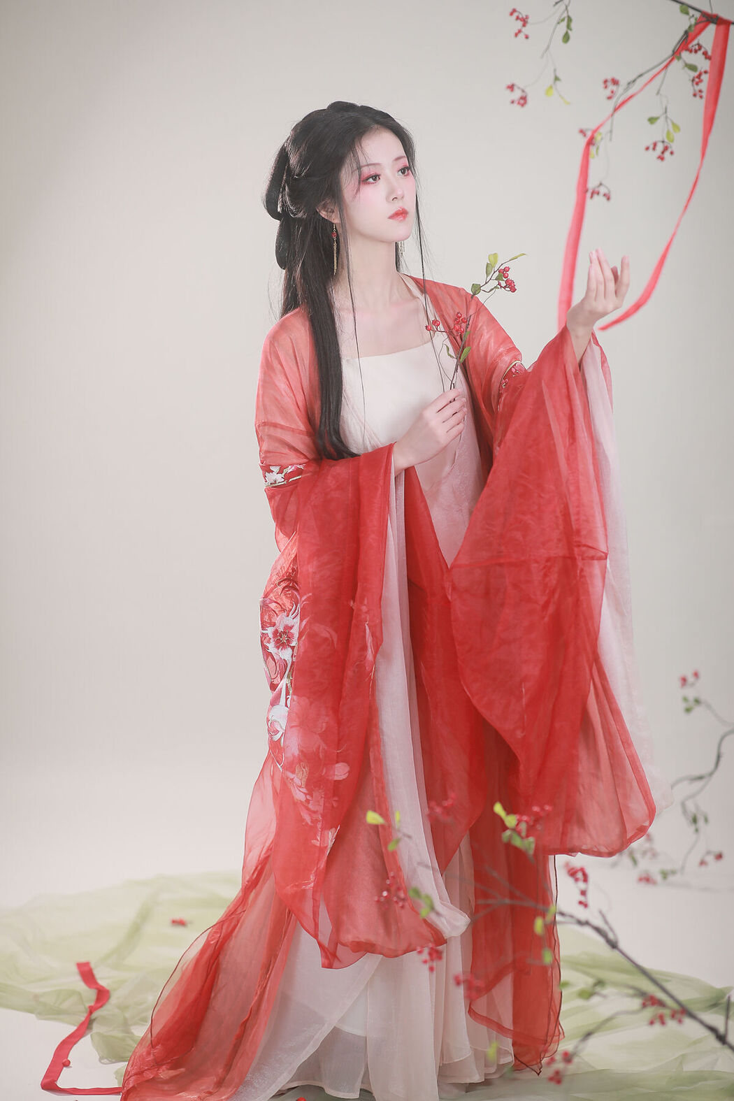 YiTuYu艺图语 Vol.8436 阿初 (23P)