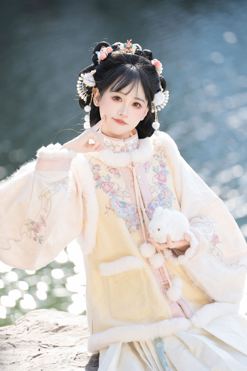 YiTuYu艺图语 Vol.8443 湫一只岁岁 (29P)