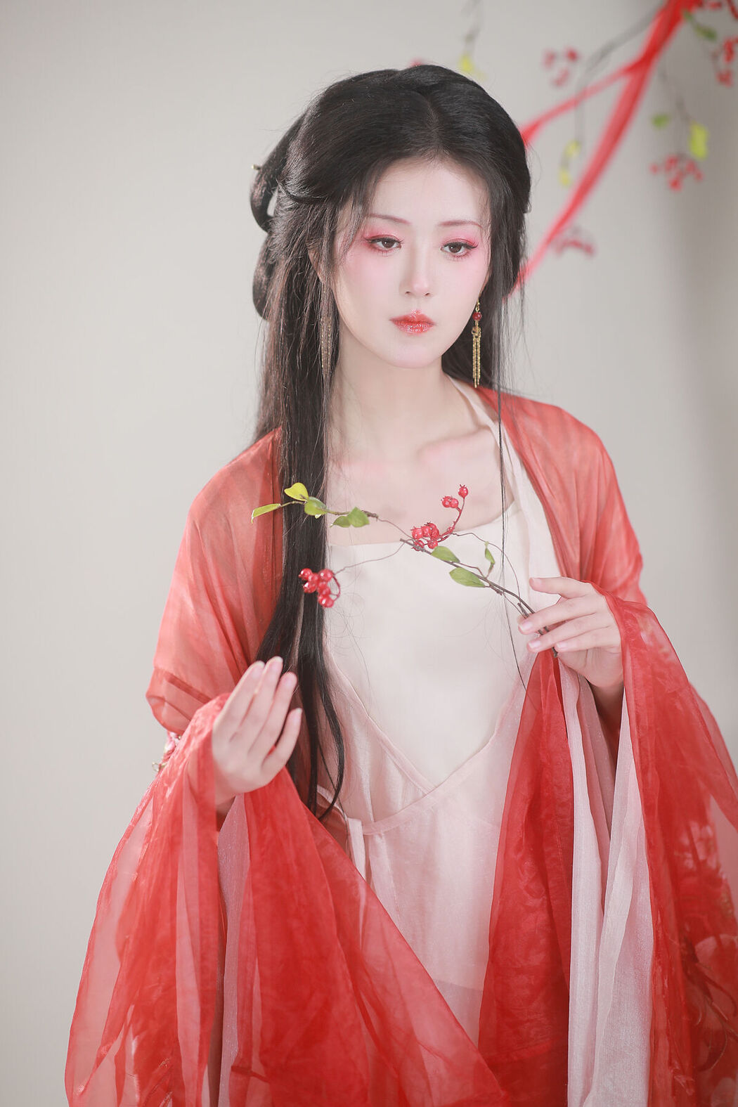 YiTuYu艺图语 Vol.8436 阿初 (23P)