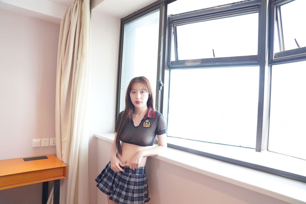 XR Uncensored Lin Xing Lan 林星阑 &#8211; R18 秀人绝密 3万元资料超时长 16K超清特写 Part05 (66P)
