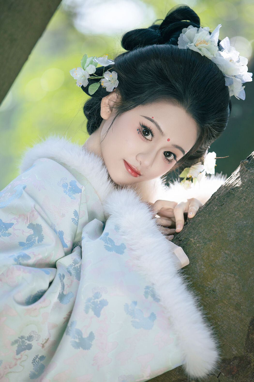 YiTuYu艺图语 Vol.8433 就是叫美男啊 (30P) Cover Photo