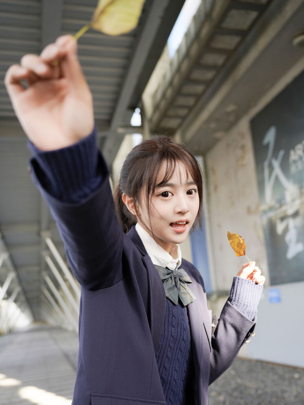 YiTuYu艺图语 Vol.8435 佚名 (26P)