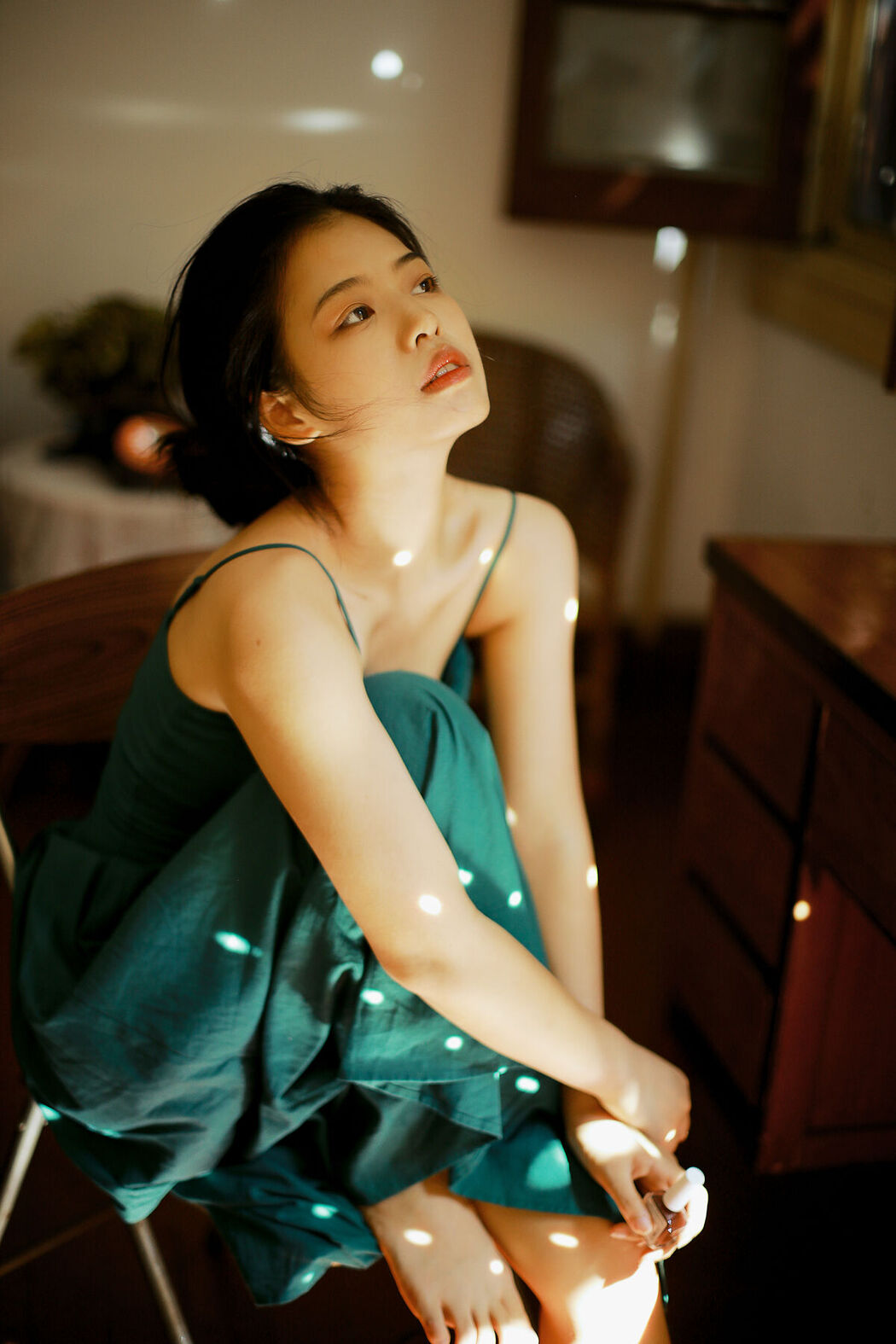 YiTuYu艺图语 Vol.8452 龙星儿 (32P)