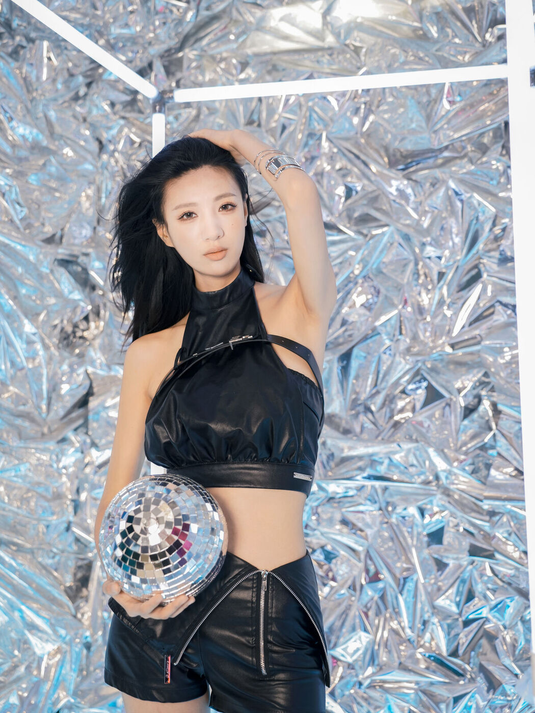 YiTuYu艺图语 Vol.8460 苗苗 (21P)