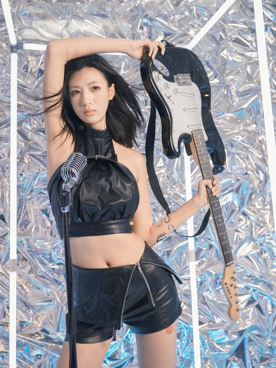 YiTuYu艺图语 Vol.8460 苗苗 (21P)
