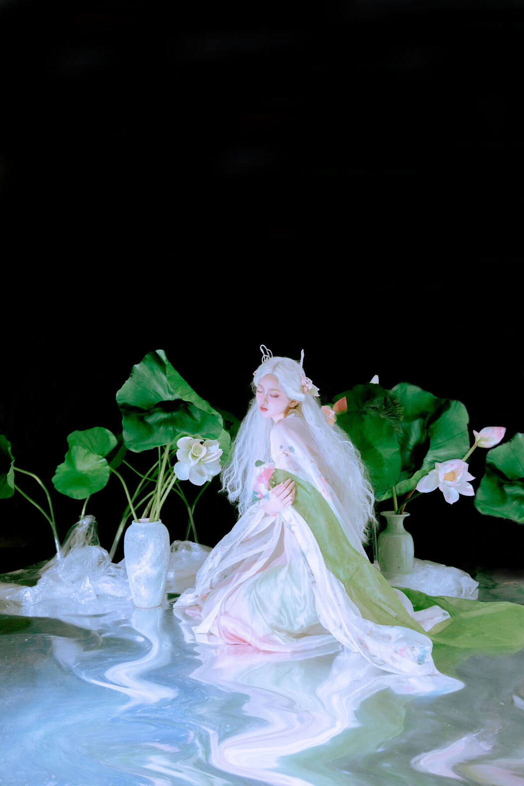 YiTuYu艺图语 Vol.8448 冷酷王爷 (23P)