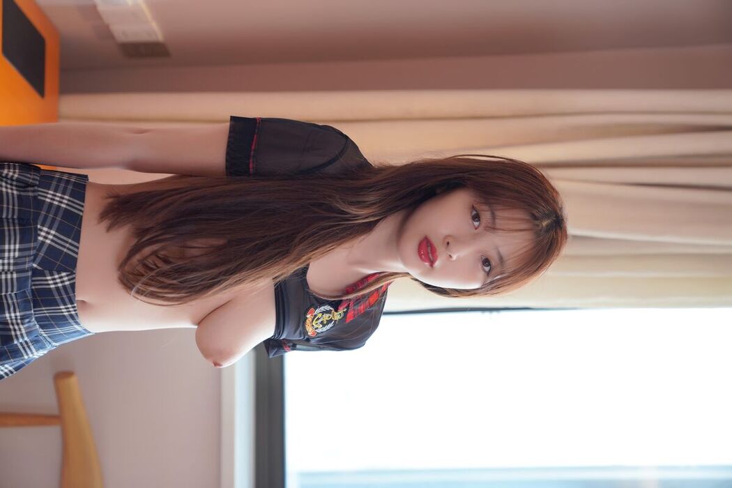 XR Uncensored Lin Xing Lan 林星阑 &#8211; R18 秀人绝密 3万元资料超时长 16K超清特写 Part07 (66P)
