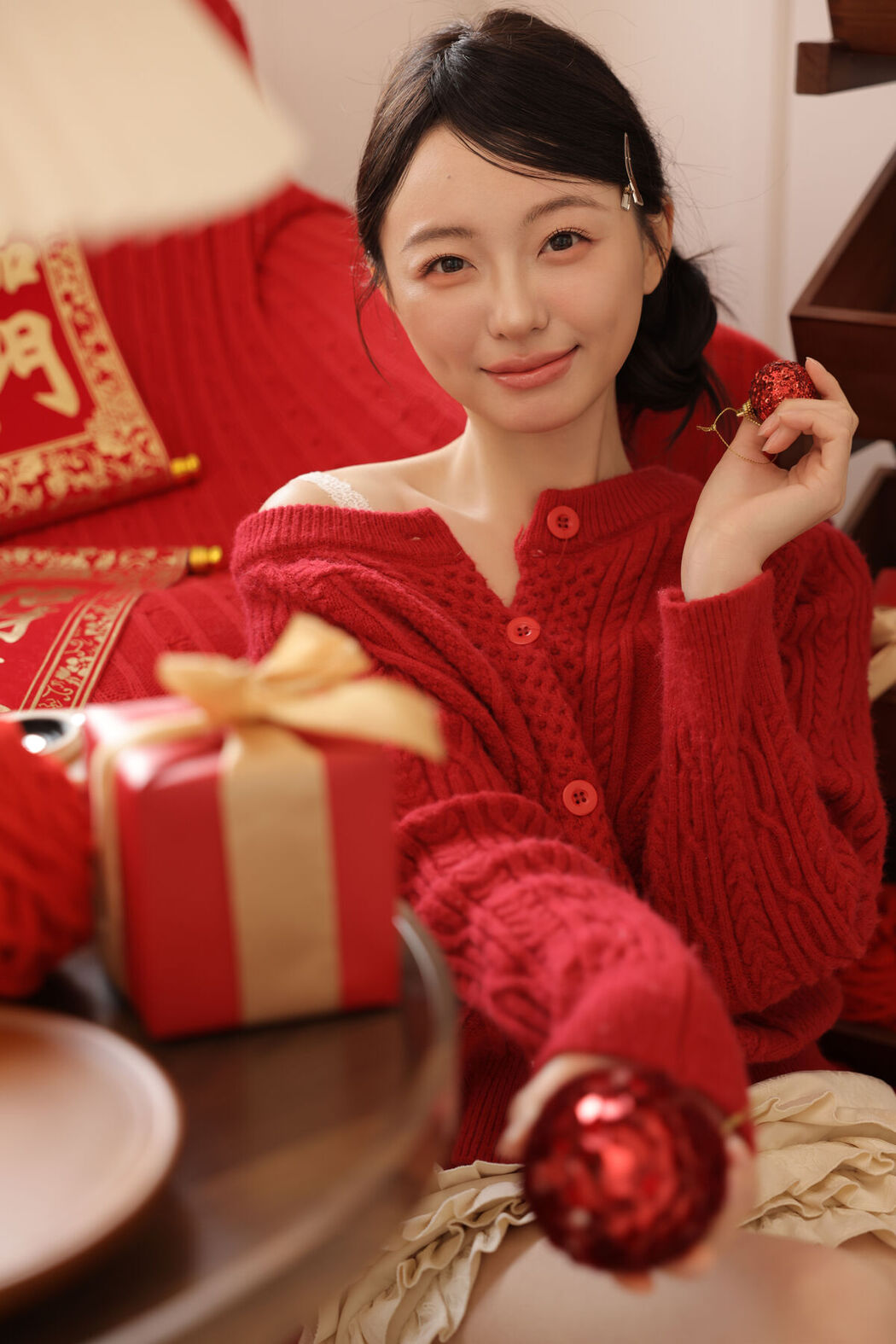 YiTuYu艺图语 Vol.8451 小羊爱干饭 (24P)