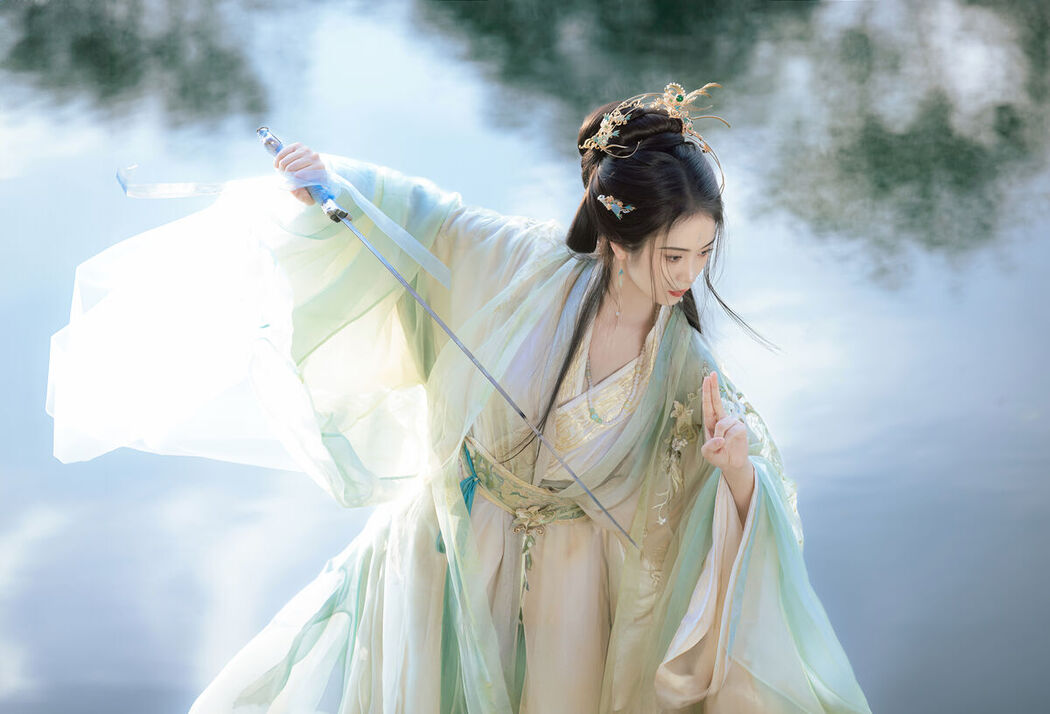 YiTuYu艺图语 Vol.8430 妮咪 (26P)