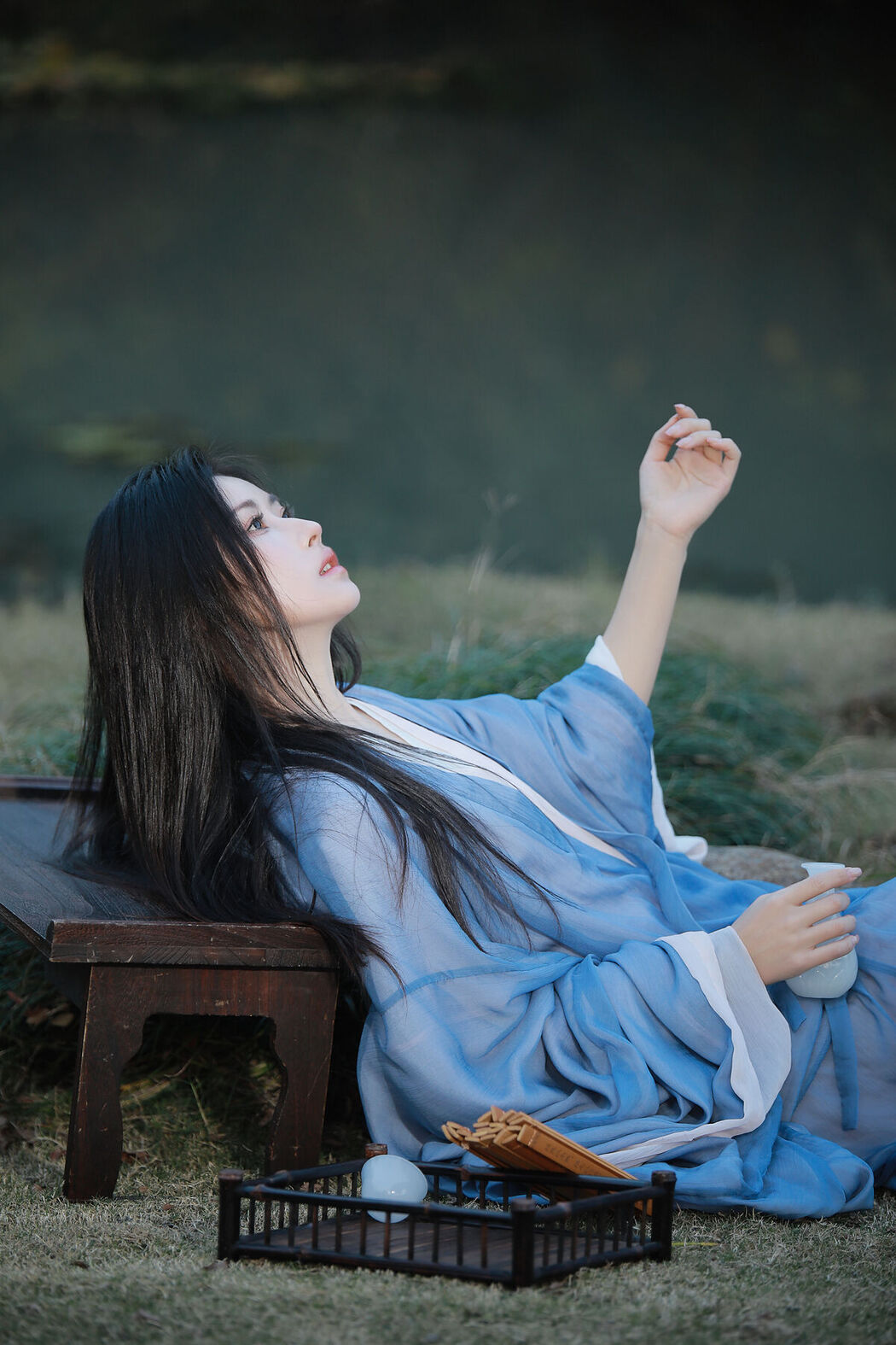 YiTuYu艺图语 Vol.8432 keikei白茶清欢 (23P)