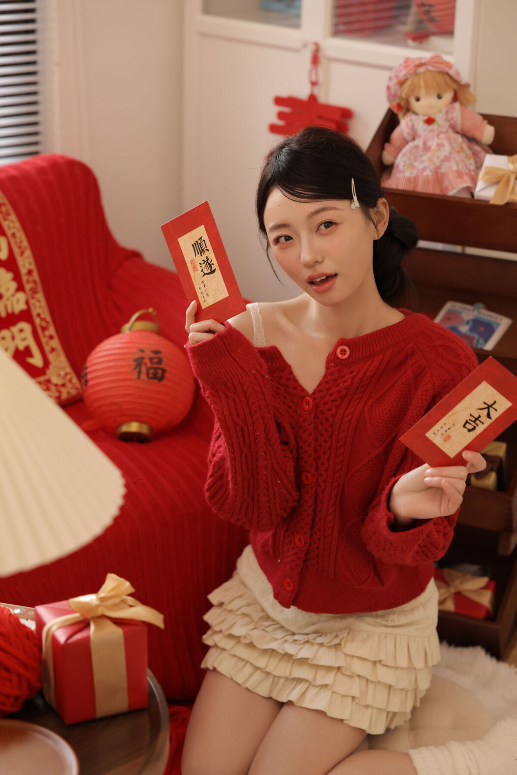 YiTuYu艺图语 Vol.8451 小羊爱干饭 (24P)