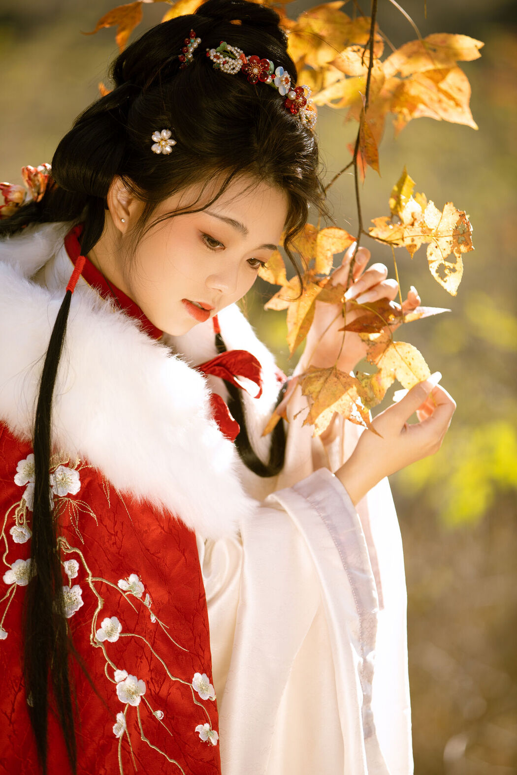 YiTuYu艺图语 Vol.8439 佚名 (27P)