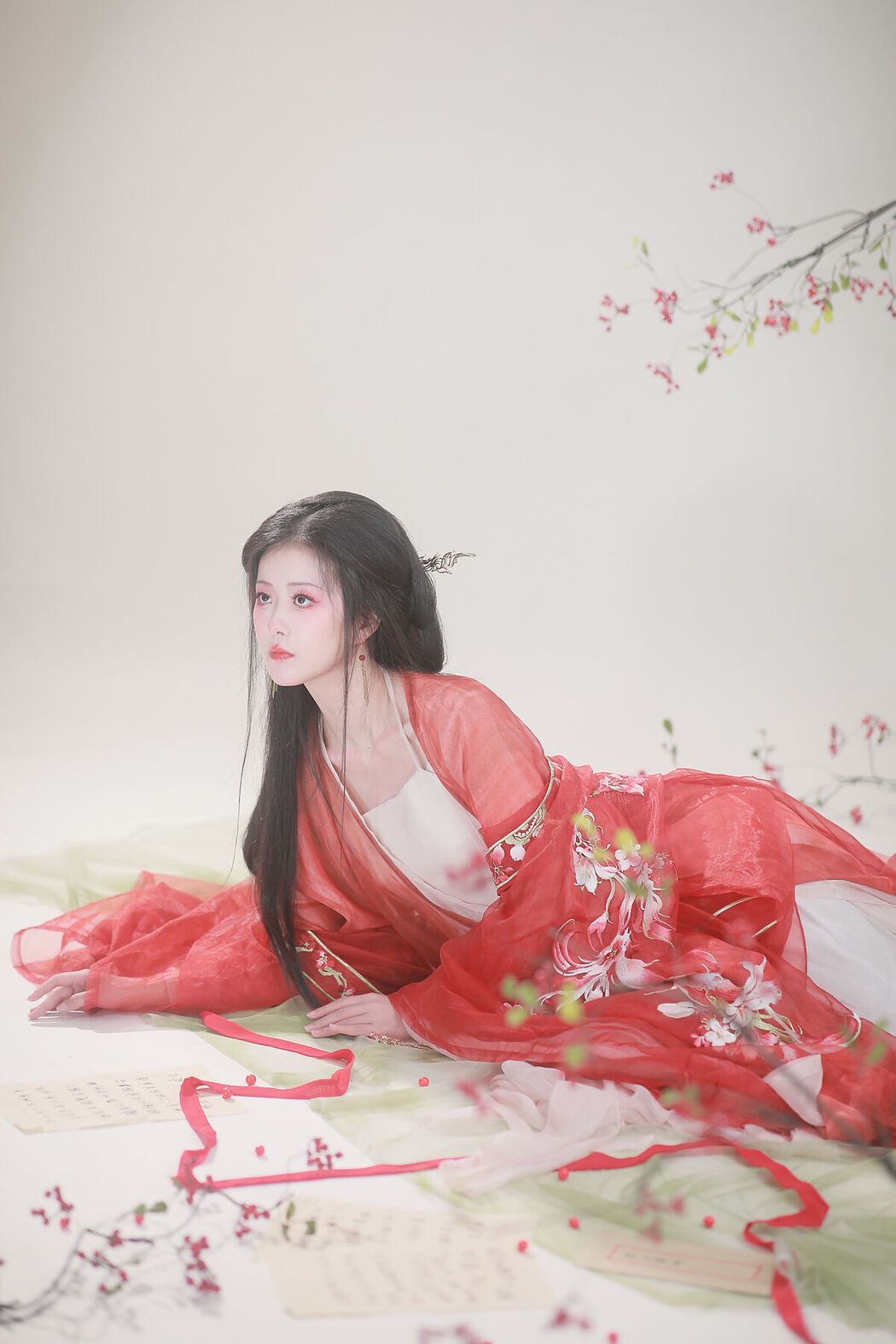 YiTuYu艺图语 Vol.8436 阿初 (23P)