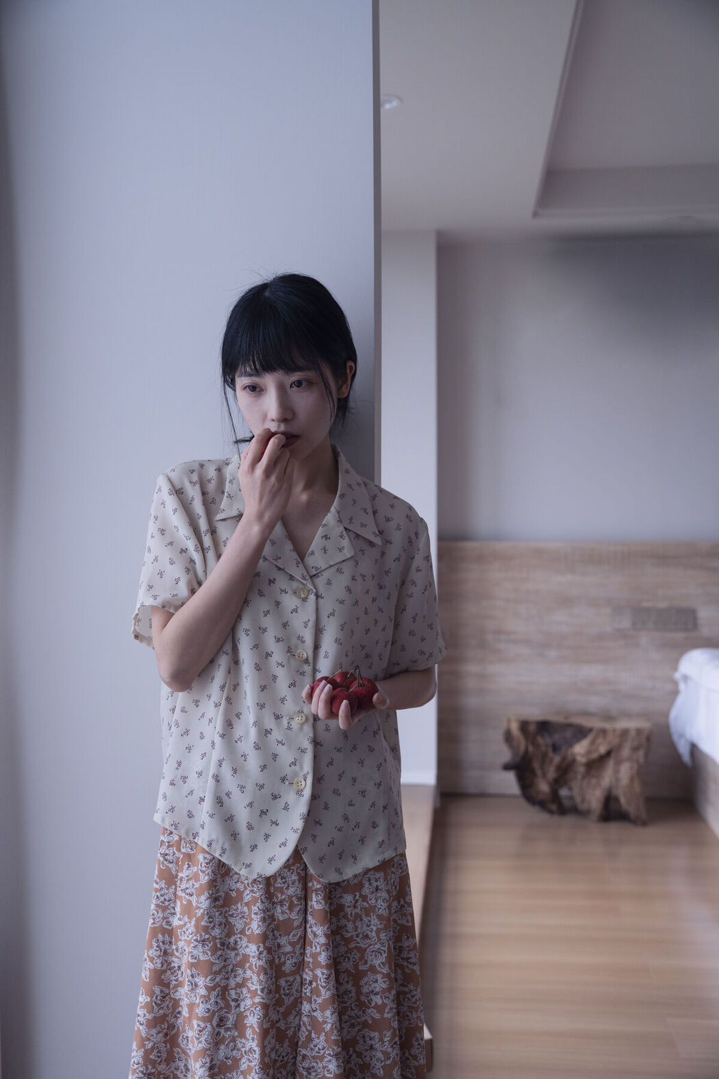 YiTuYu艺图语 Vol.8459 小松麻奈 (29P)