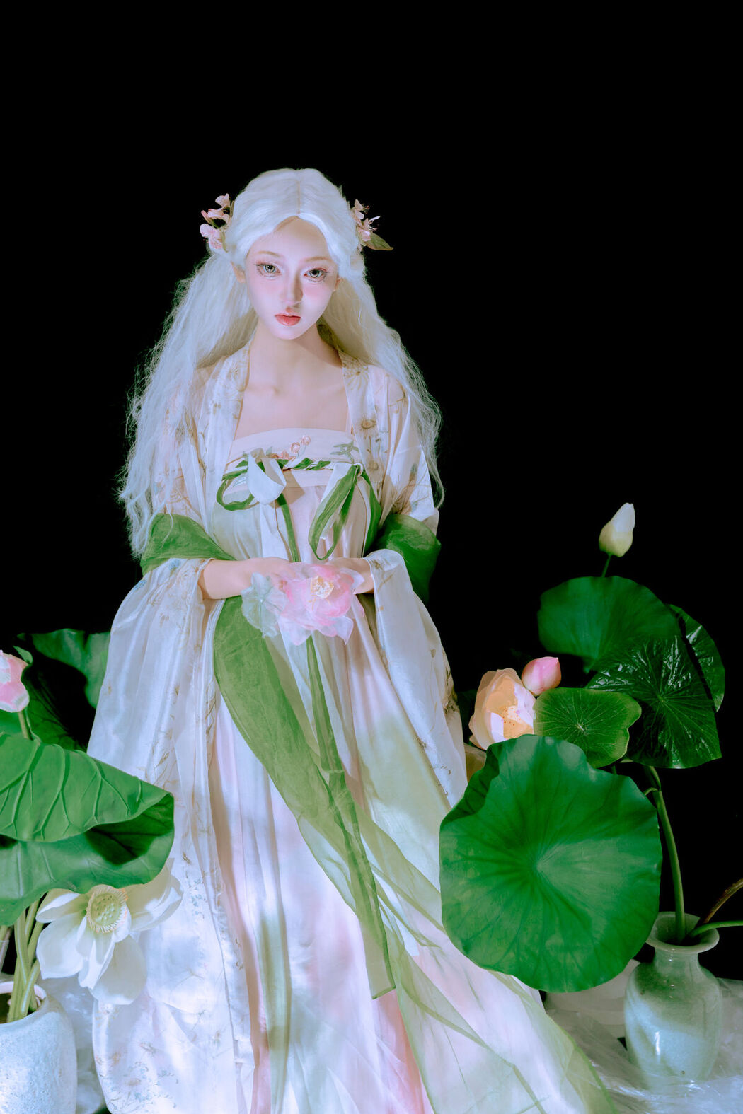 YiTuYu艺图语 Vol.8448 冷酷王爷 (23P)