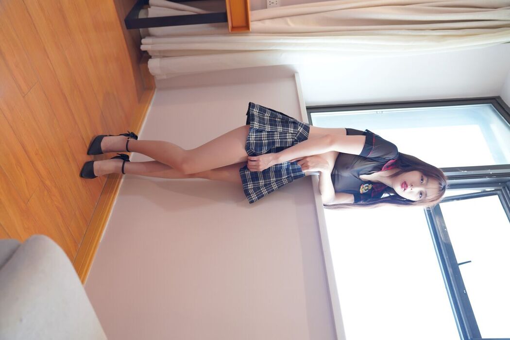 XR Uncensored Lin Xing Lan 林星阑 &#8211; R18 秀人绝密 3万元资料超时长 16K超清特写 Part09 (66P)