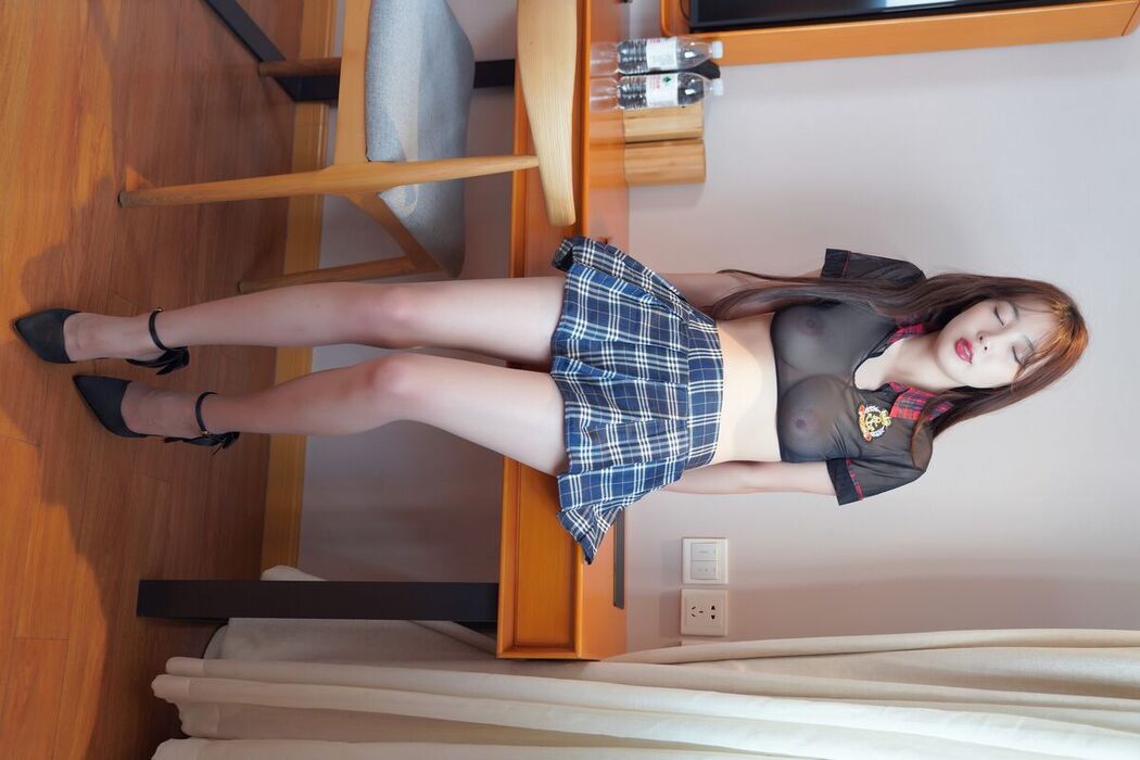 XR Uncensored Lin Xing Lan 林星阑 &#8211; R18 秀人绝密 3万元资料超时长 16K超清特写 Part16 (66P)