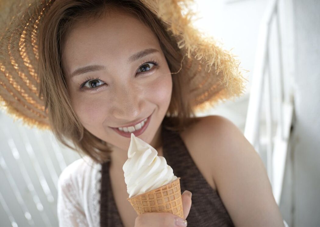 JP Kami Anna 加美杏奈 &#8211; 隣の部屋の美脚お姉さん (66P)