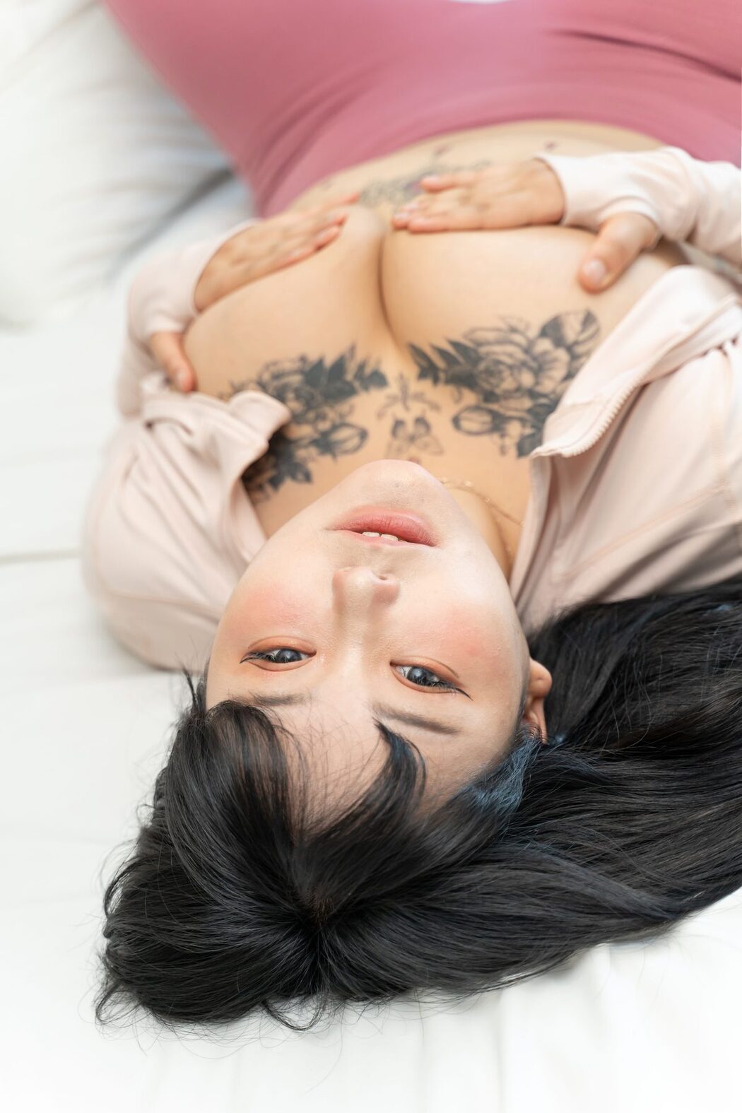 Jeon Bo-Yeon 전보연 &ndash; Nude Leggings