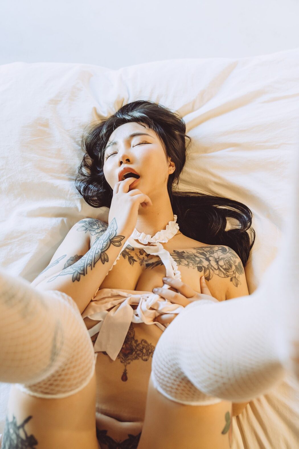 Jeon Bo-Yeon 전보연 – T Pants