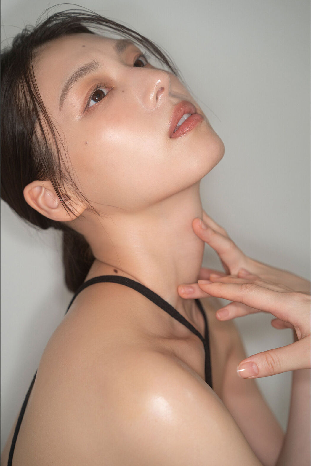 JP Iori Sagara 相樂伊織 – 彼女は美バスト (86P)