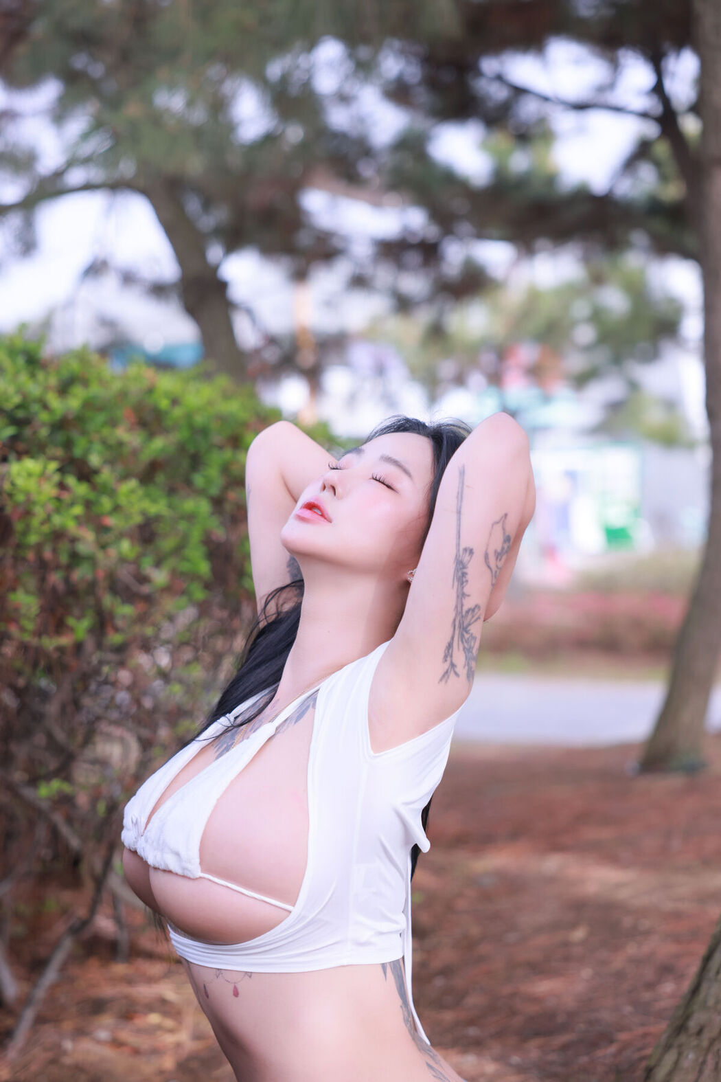 Jeon Bo-Yeon 전보연 – Moo Hot Debut