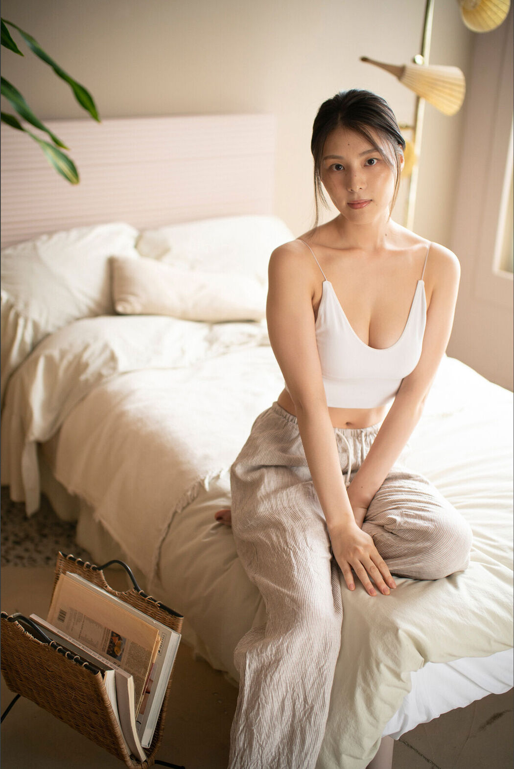 JP Iori Sagara 相樂伊織 – 彼女は美バスト (86P)