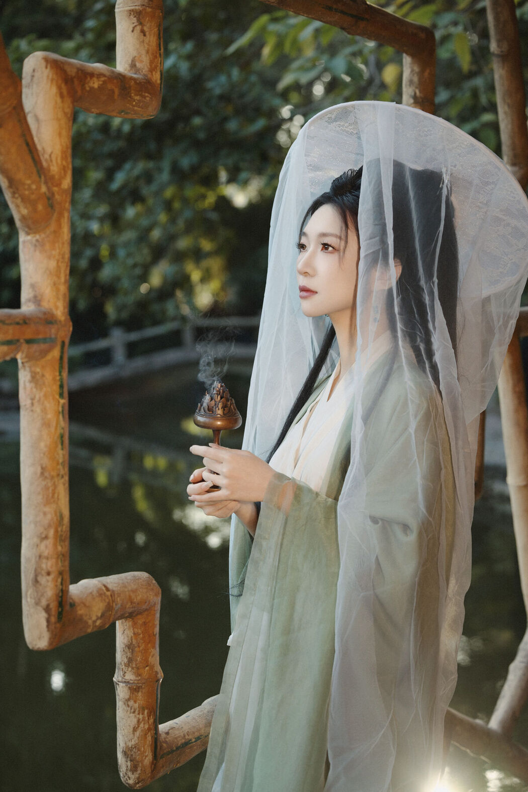 YiTuYu艺图语 Vol.8473 失眠面包蟹 (31P)