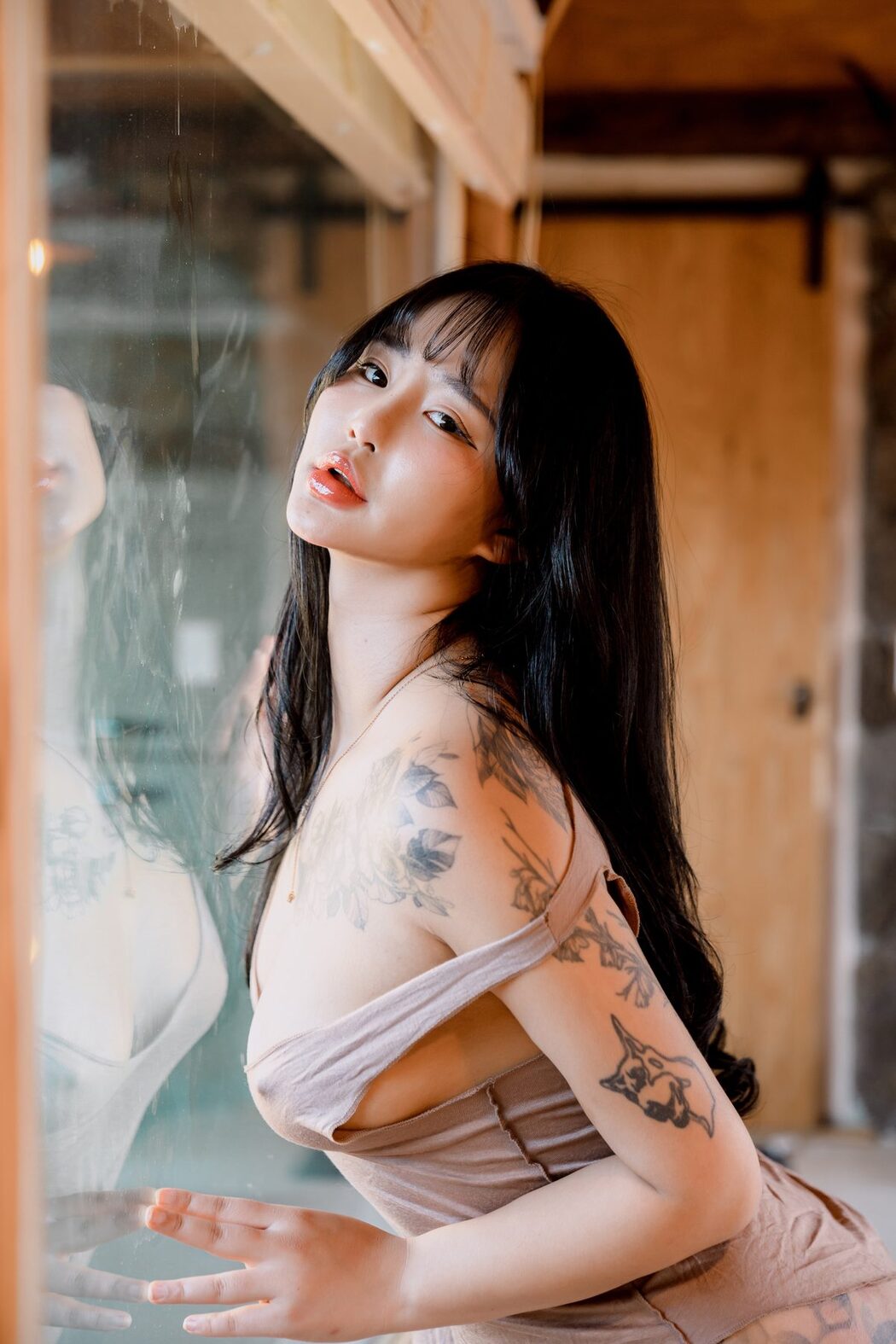 Jeon Bo-Yeon 전보연 – T Pants
