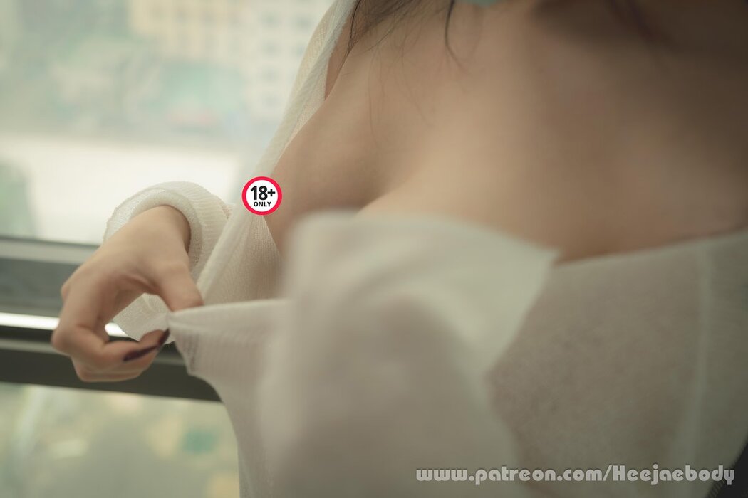 Heejae – Sweet Room With Heejae