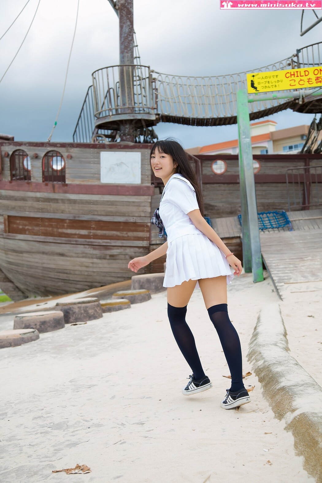 Minisuka.tv Nana Tanaka – Special Gallery STAGE2 2.01