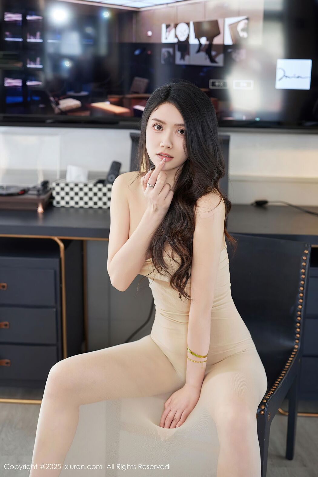 XiuRen秀人网 No.10175 方子萱 (64P)