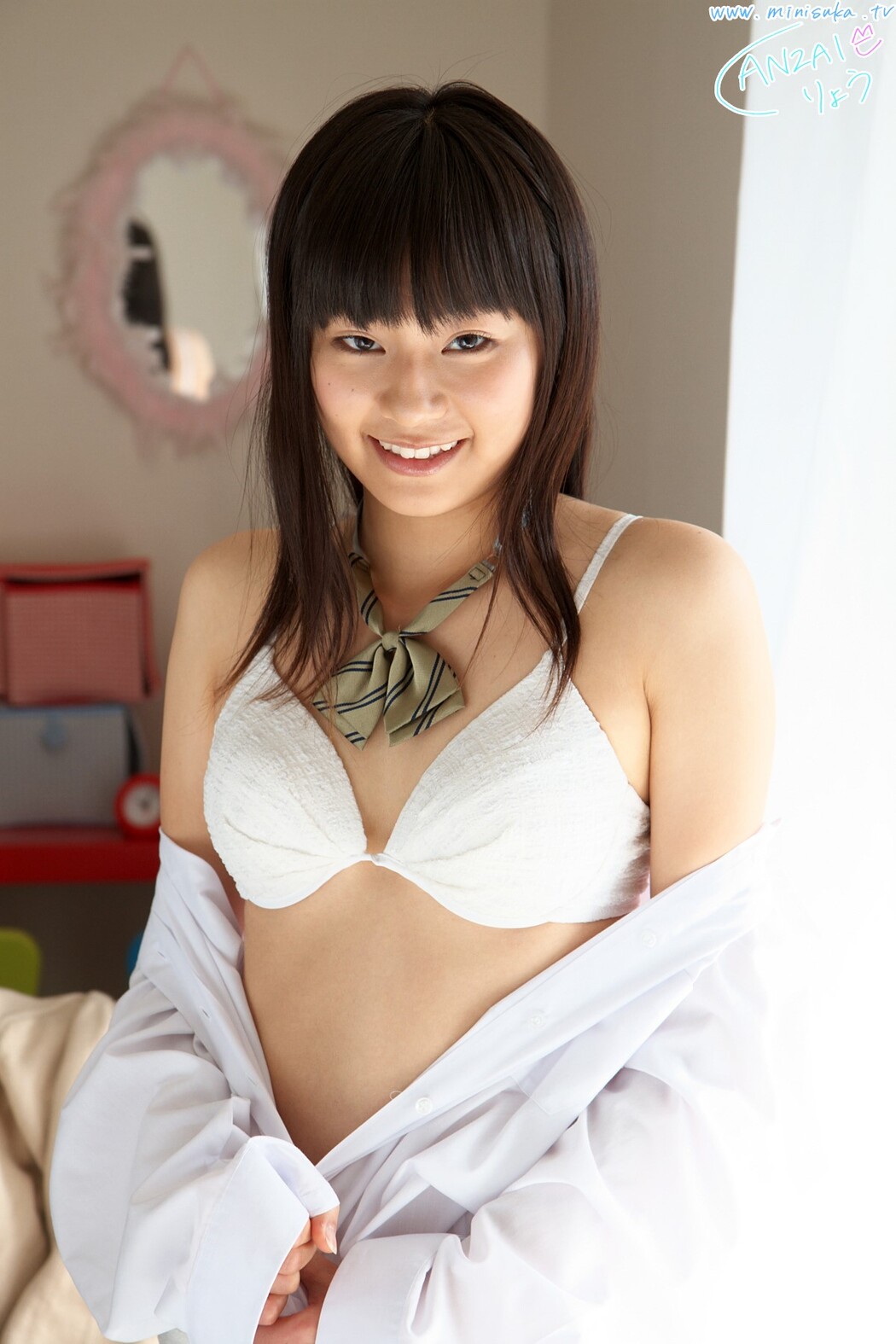 Minisuka.tv Ryo Anzai – Regular Gallery 01