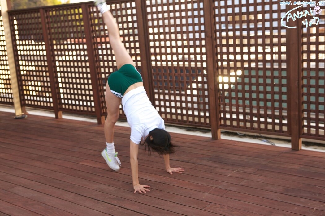 Minisuka.tv Ryo Anzai – Regular Gallery 02