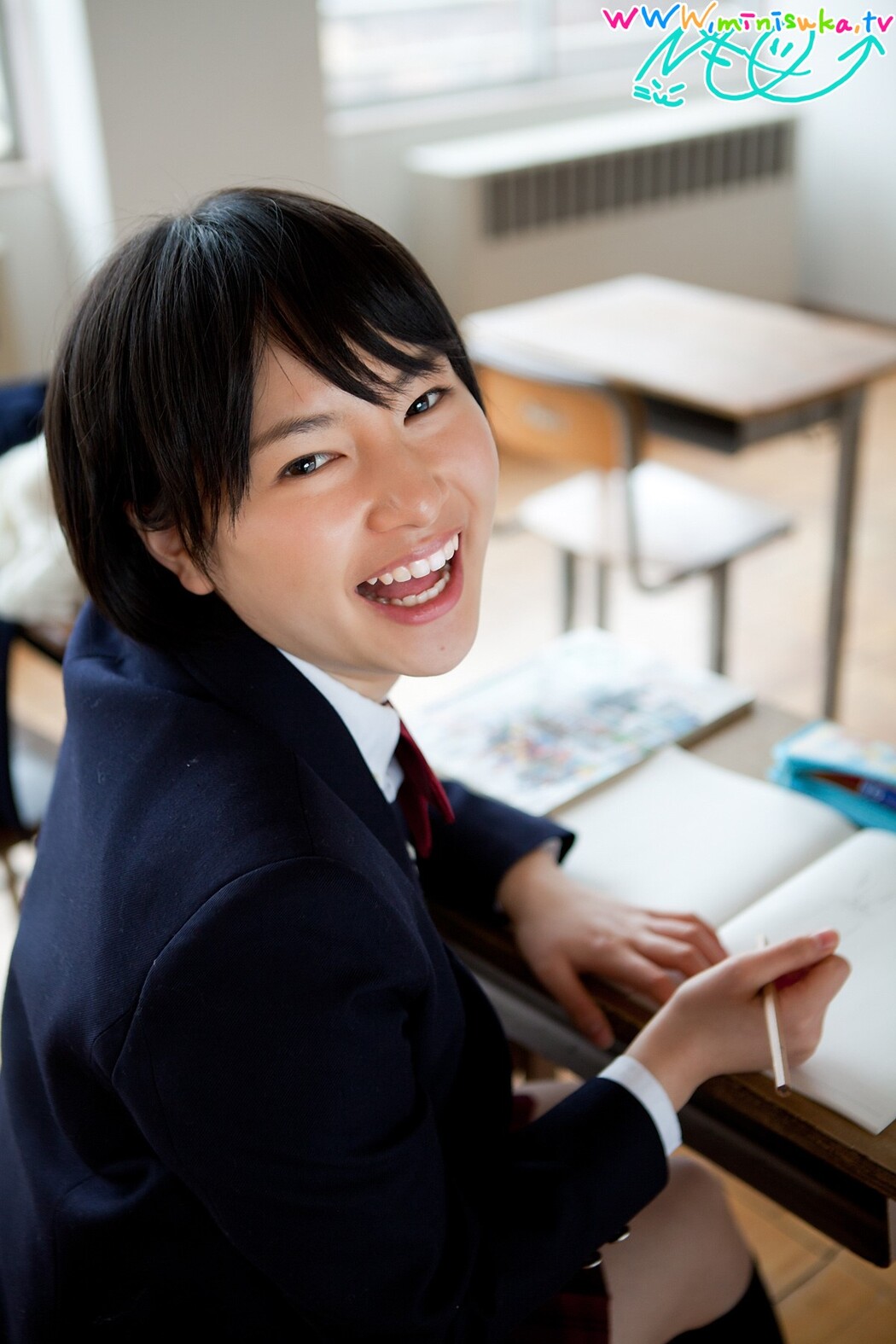 Minisuka.tv Nao Misaki 美咲奈緒 – Regular Gallery STAGE1 01
