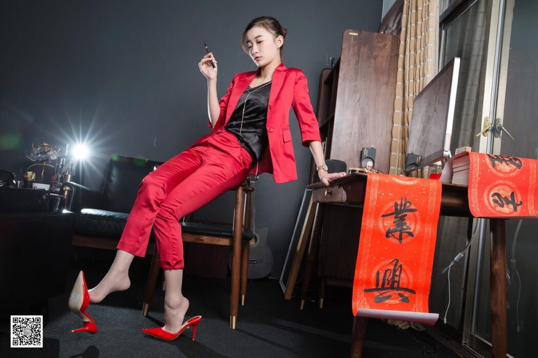 IESS异思趣向 SXJ.415 Qiu Qiu