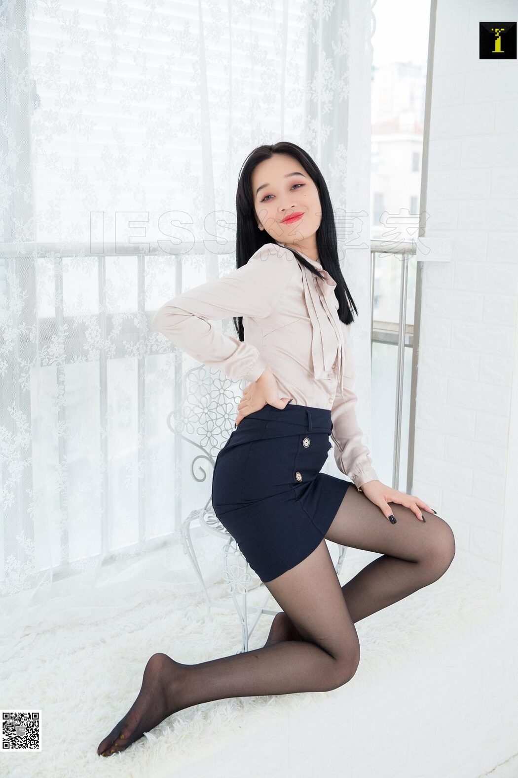 IESS异思趣向 No.592 Ke Le