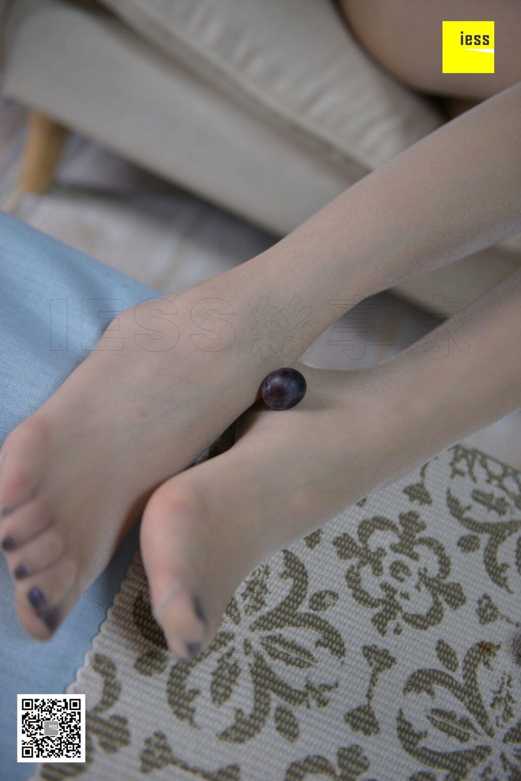 IESS异思趣向 SXJ.408 Qi Qi