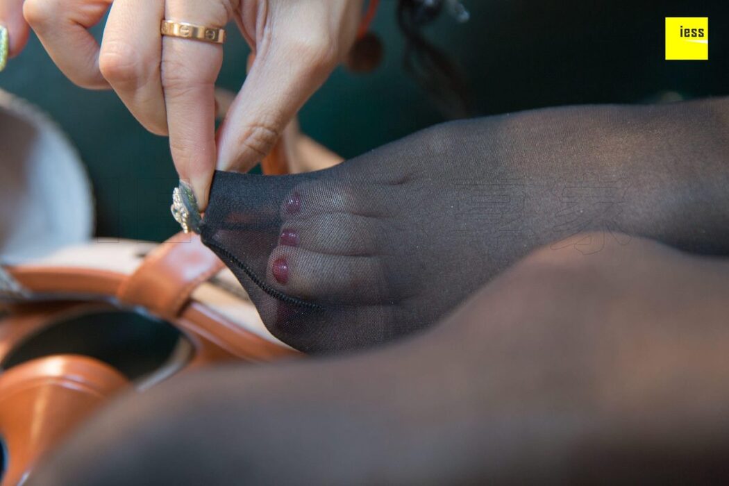 IESS异思趣向 SXJ.412 Xiao Han